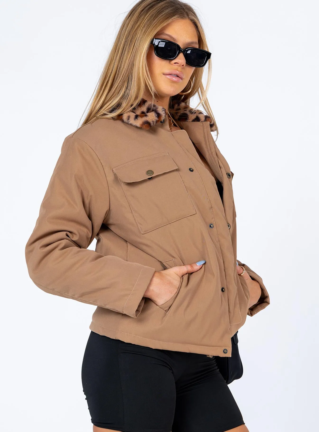 Jeroma Jacket Beige