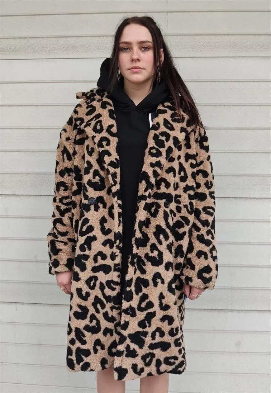 Leopard fleece coat in brown faux fur animal print jacket